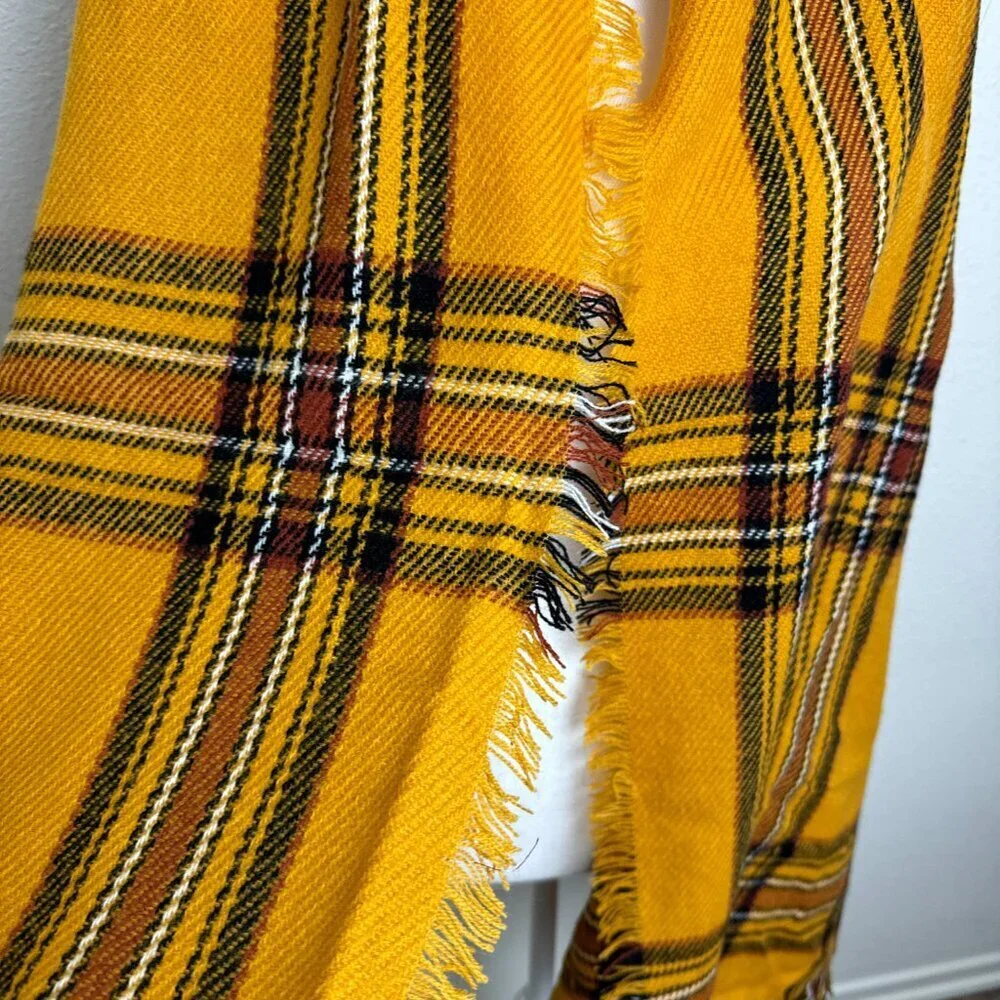 Tahari Large Yellow Plaid Scarf / Shawl